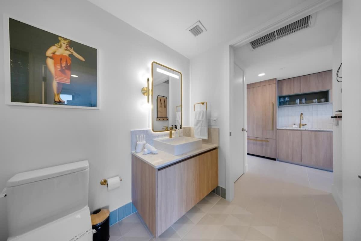 Apartamento Luxury Downtown 2 Bedroom With Skyline Panorama *